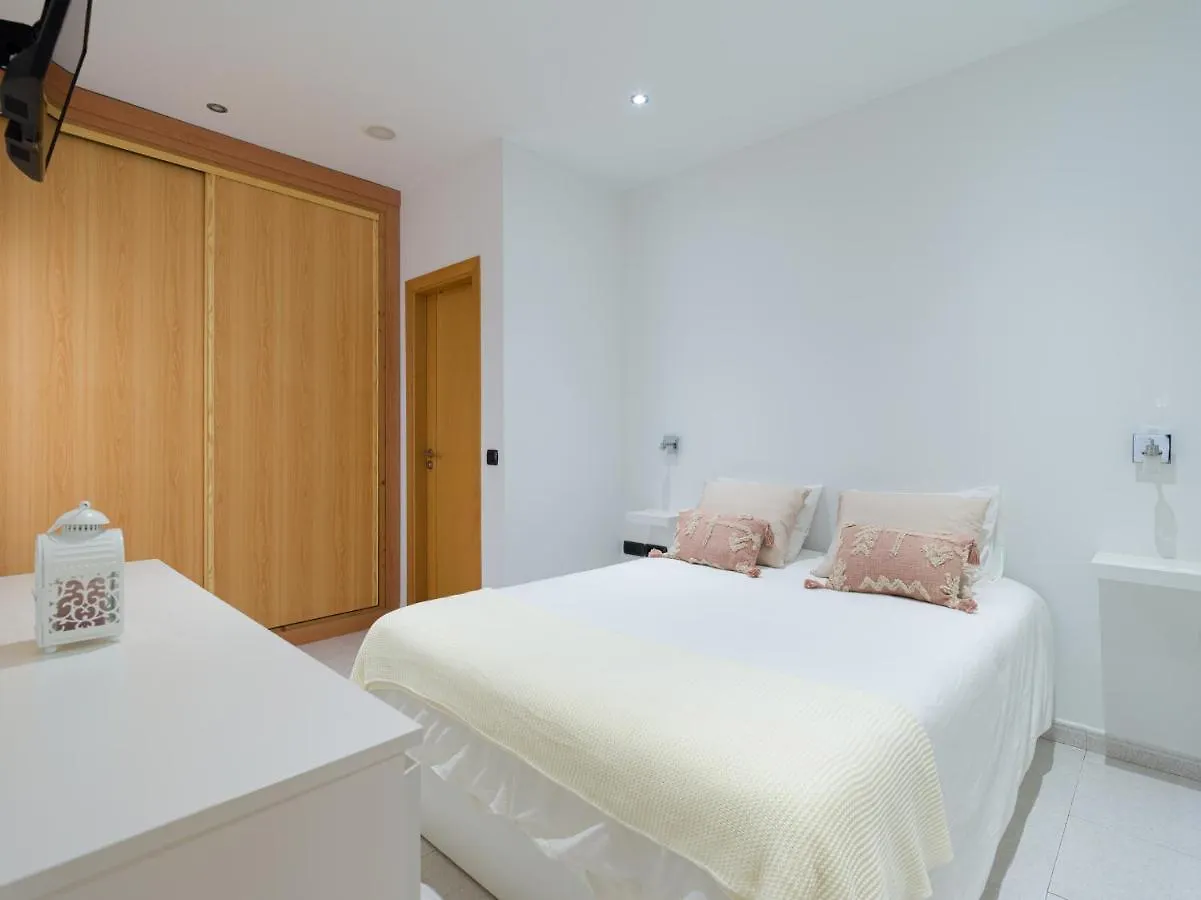 Homeforguest Modern Apartment In The Centre Of Puerto Del Rosario Puerto del Rosario