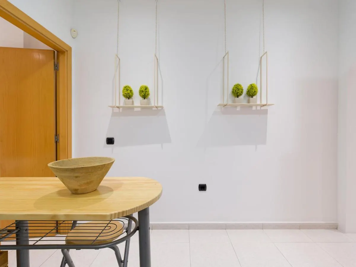 Homeforguest Modern Apartment In The Centre Of Puerto Del Rosario Puerto del Rosario